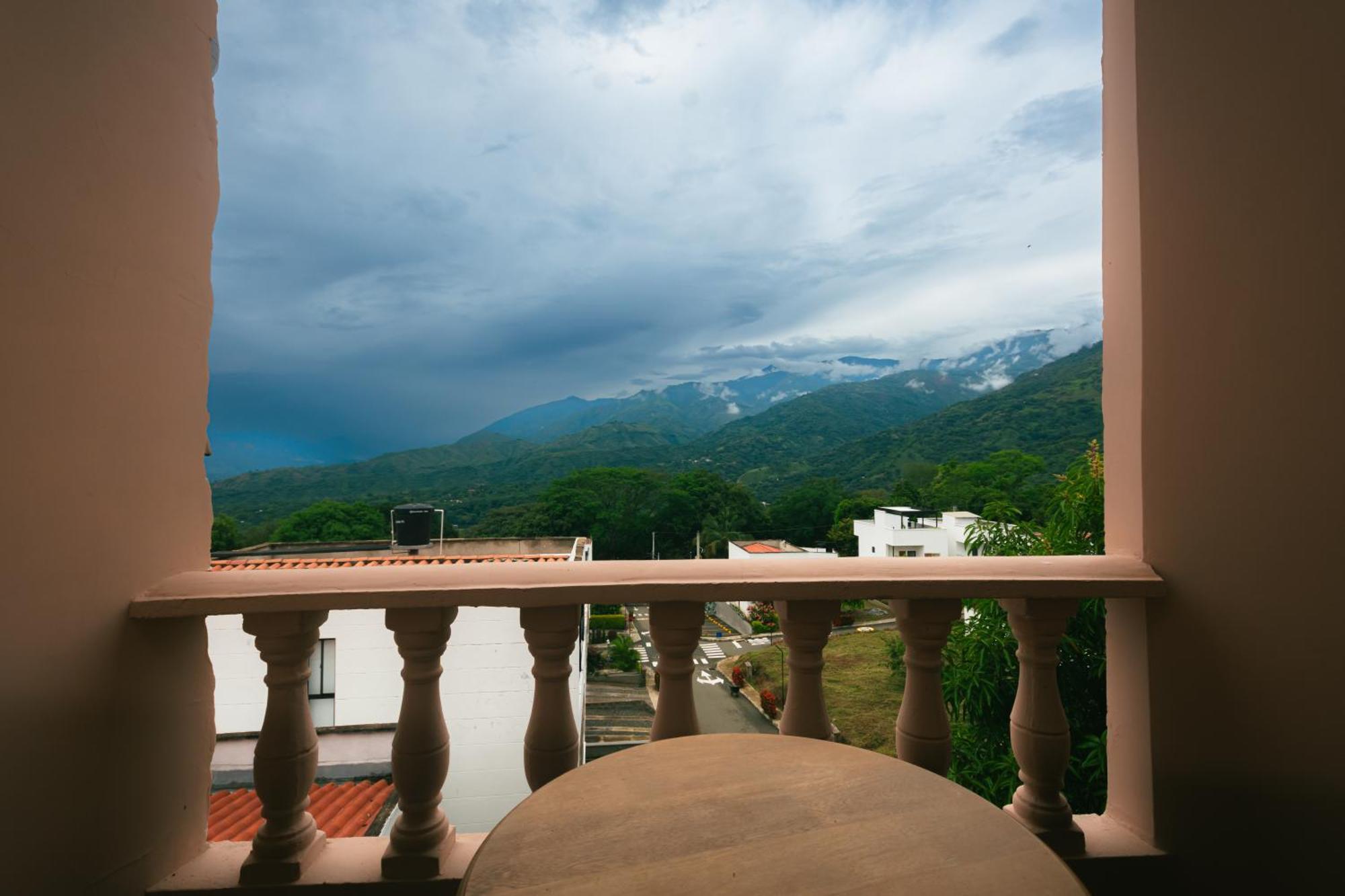 Del Tropico Hotel Sopetran Szoba fotó