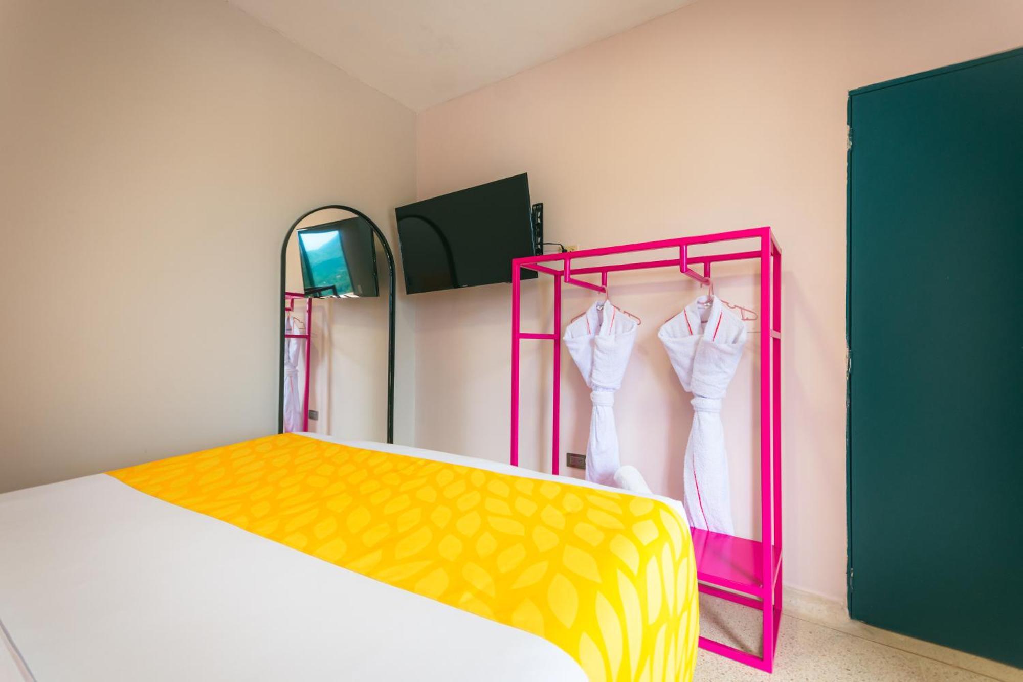 Del Tropico Hotel Sopetran Szoba fotó